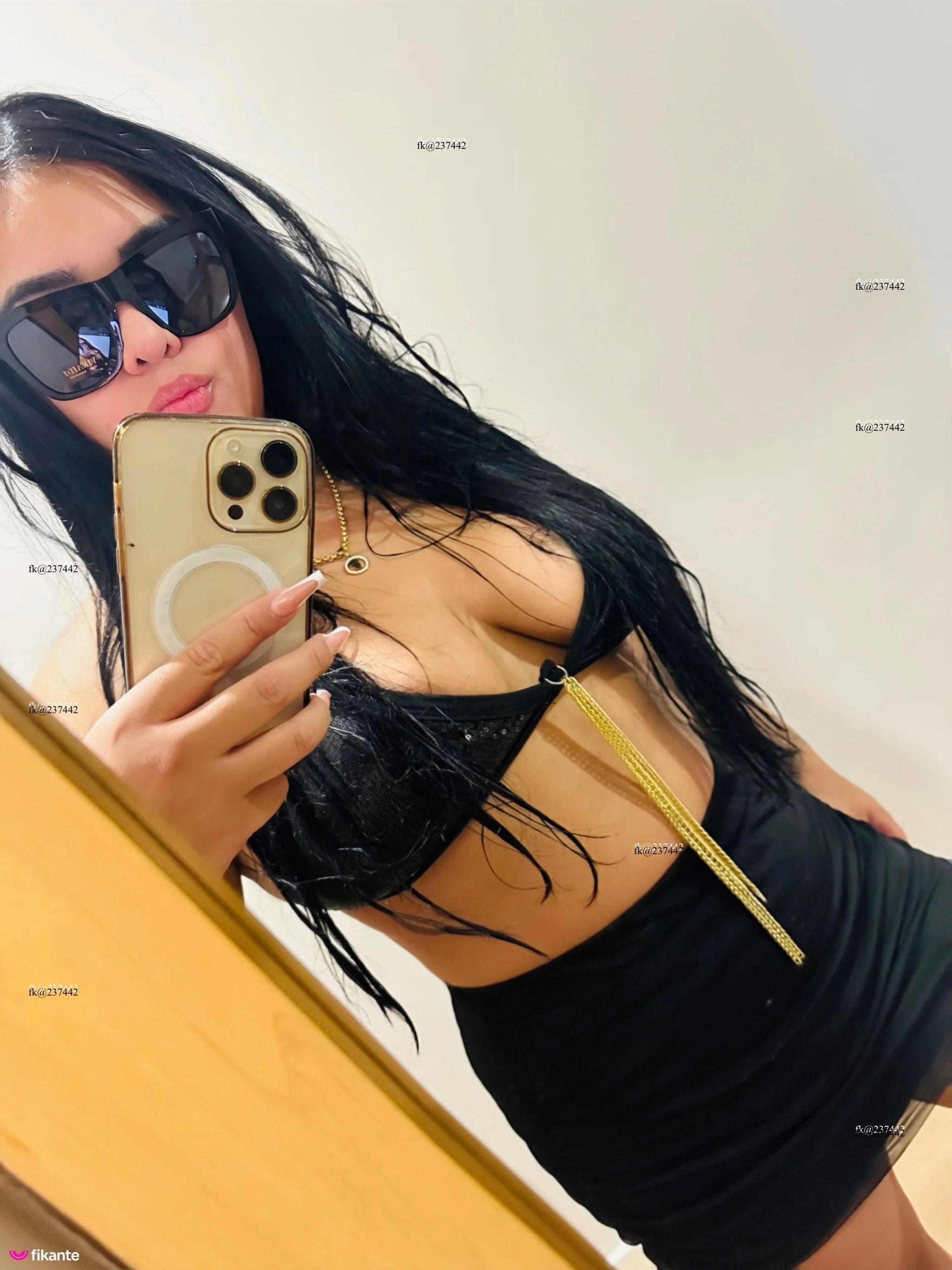 Foto profissional de Mirella