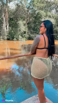 Juliana Brito - foto no feed de São Luís de Montes Belos