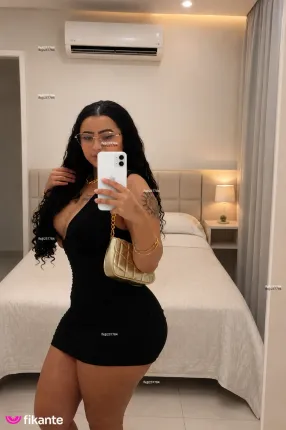 Jade Bellini - foto no feed de Patos