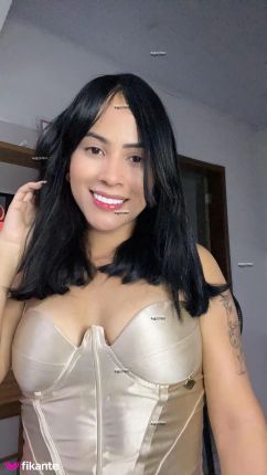 Issis - foto no feed de sexo virtual