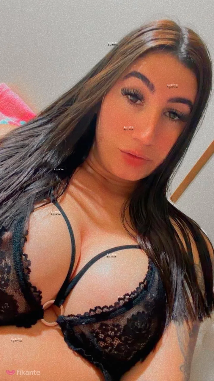 Patrícia lopez - foto no feed de sexo virtual