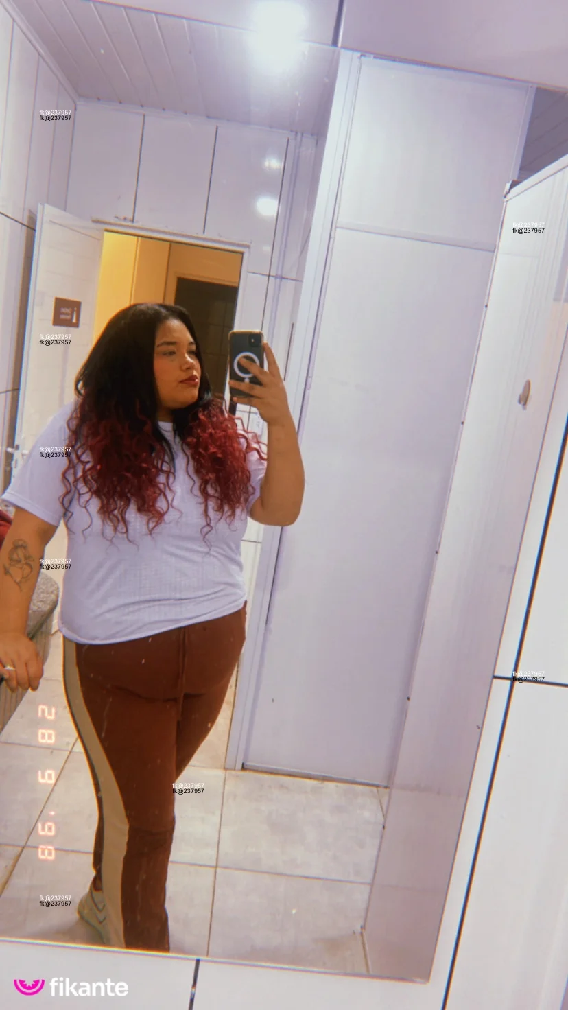 Cris - foto no feed de Pato Branco