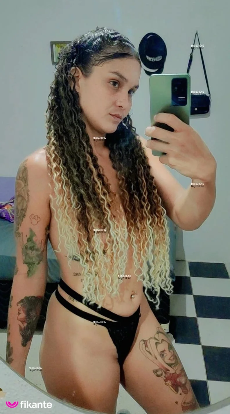 Amanda Andrade - foto no feed de sexo virtual
