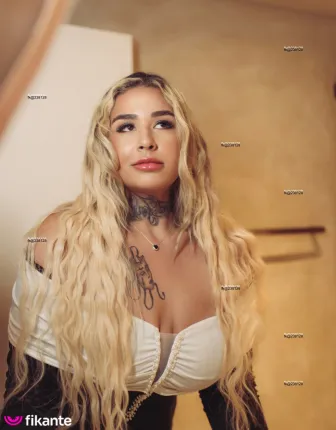 agatha fox - foto no feed de São Paulo