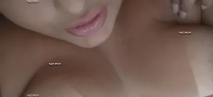Foto profissional de Nina GORDINHA