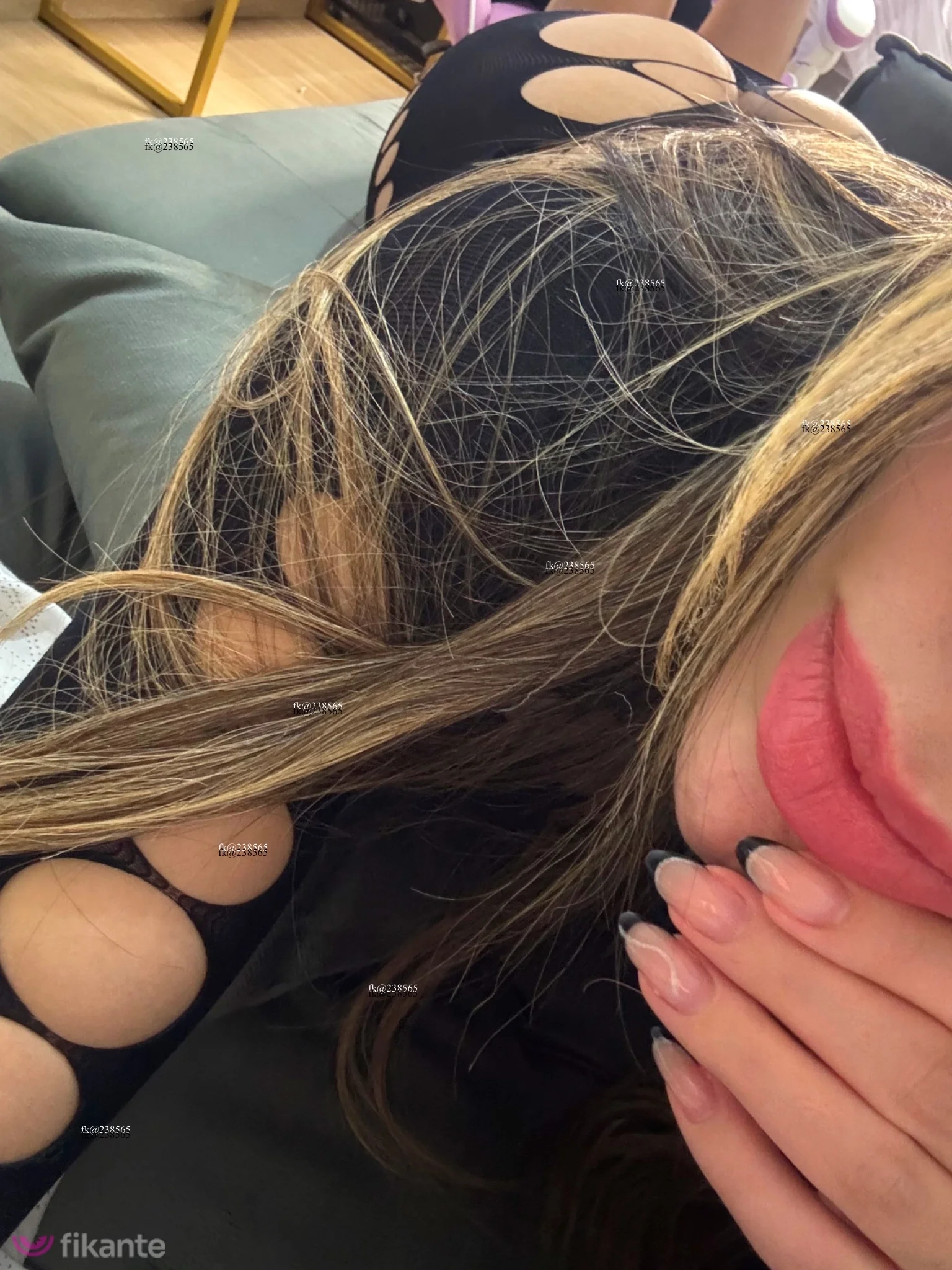 Yasmin Leal - foto no feed de sexo virtual