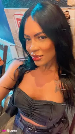 Morena glamor - foto no feed de Santa Inês