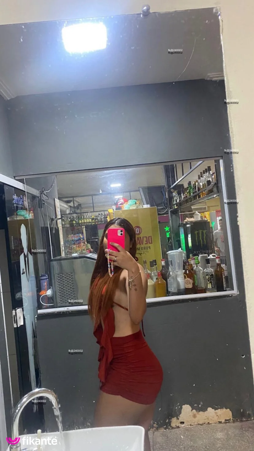 Mizinha - foto no feed de sexo virtual