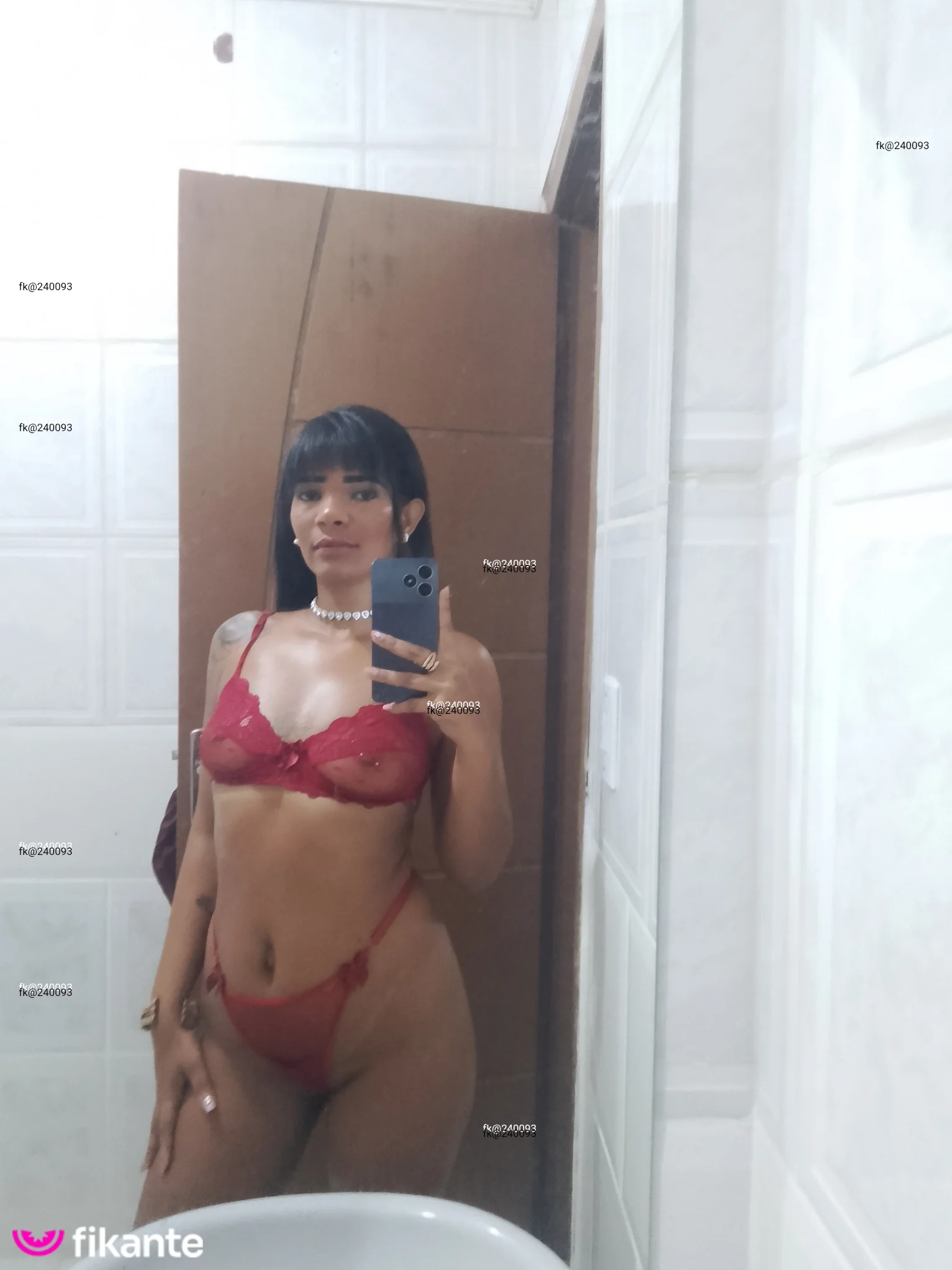 Luna assis - foto no feed de Cataguases