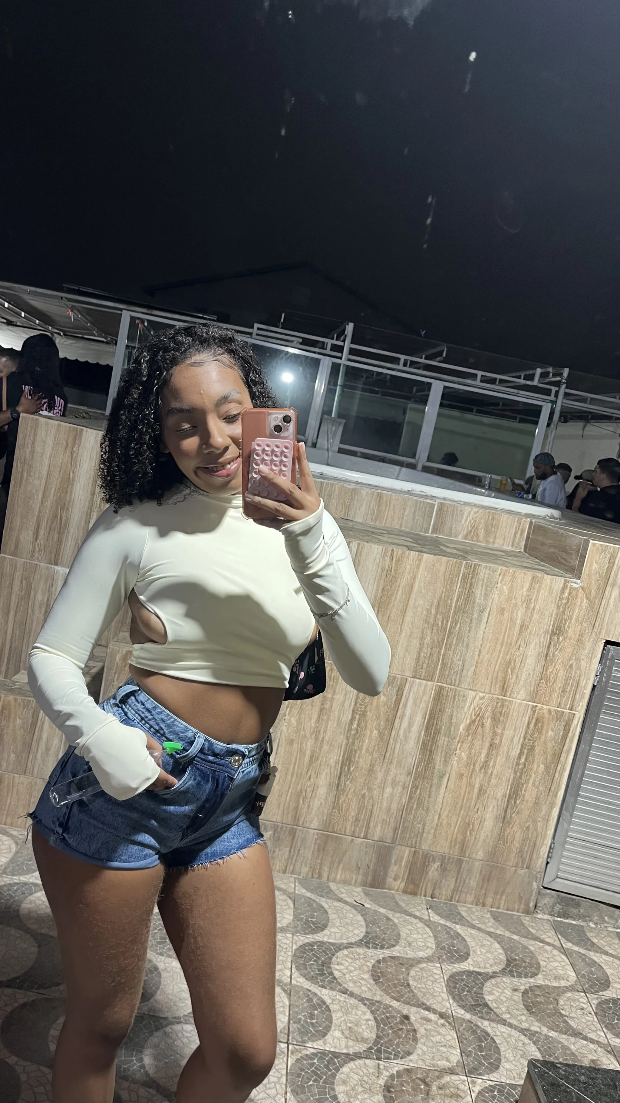 Julie — garota de programa em Rio de Janeiro