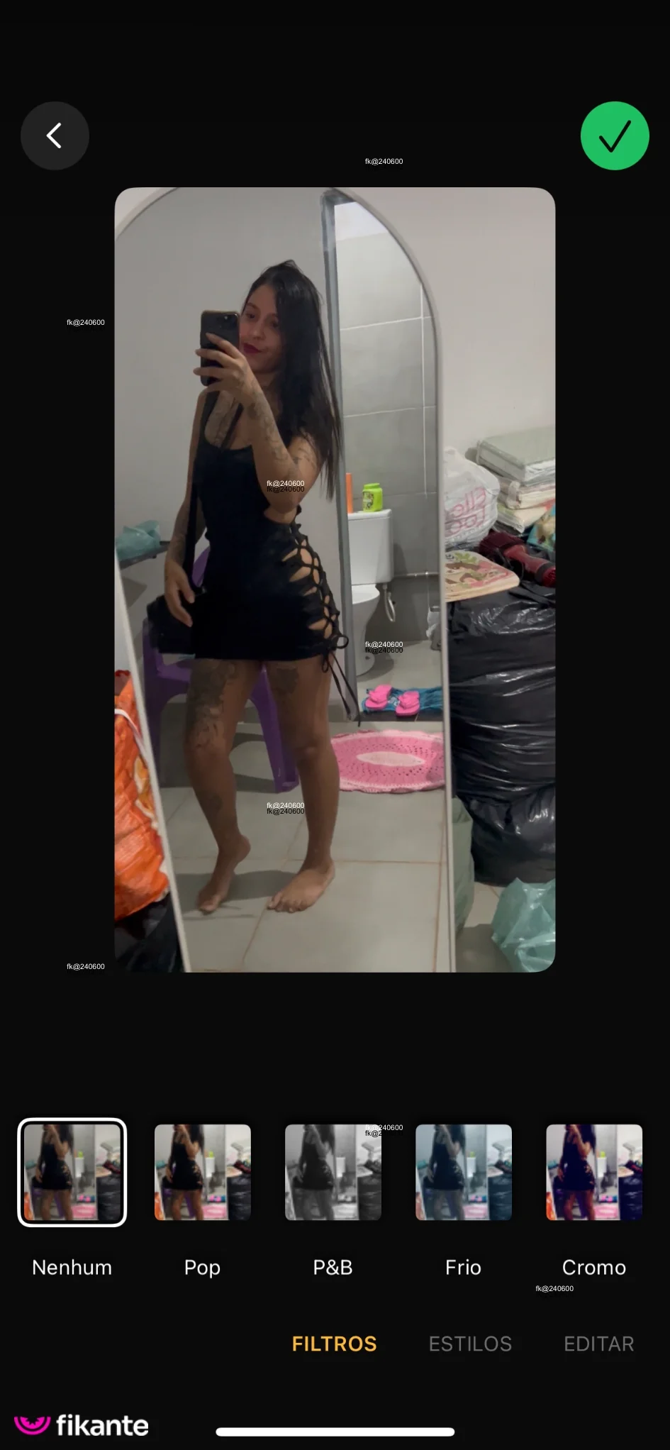 Tainá - foto no feed de Vila Rica
