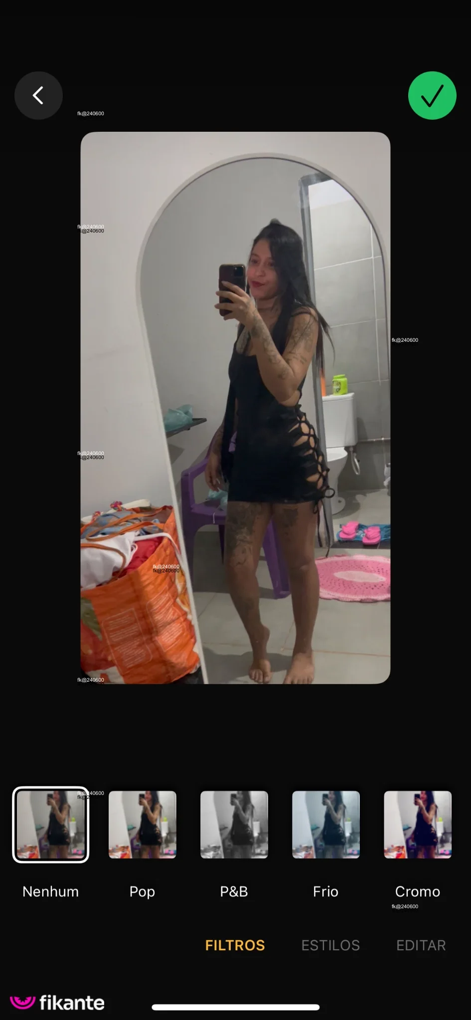 Tainá - foto no feed de Vila Rica