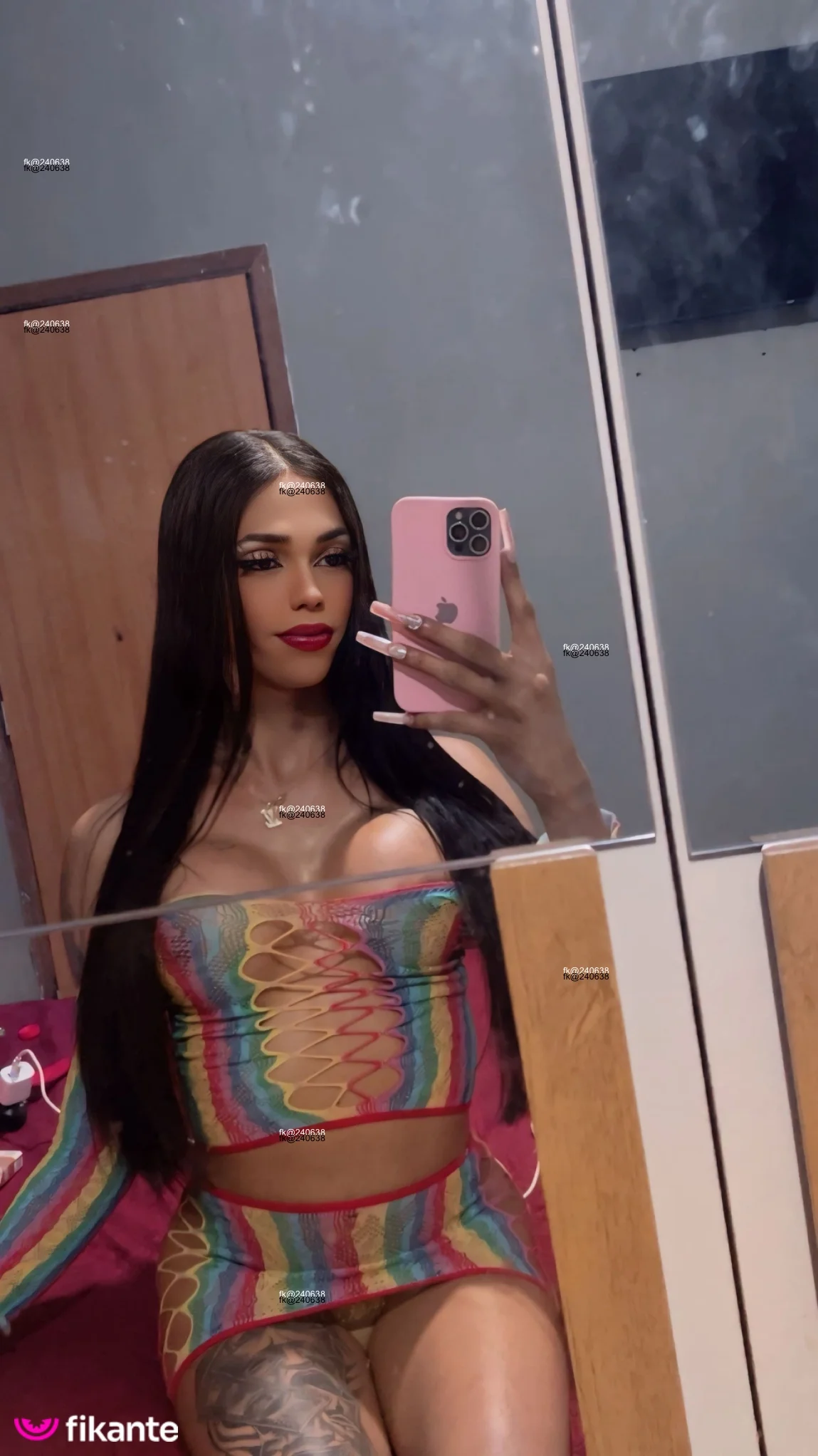Magrinha Dotada - foto no feed de sexo virtual