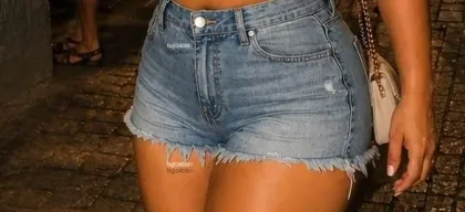 Foto profissional de Lily Cavalona