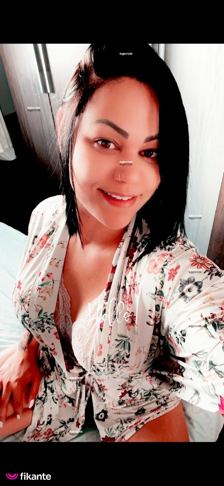 leticia - foto no feed de Curitiba