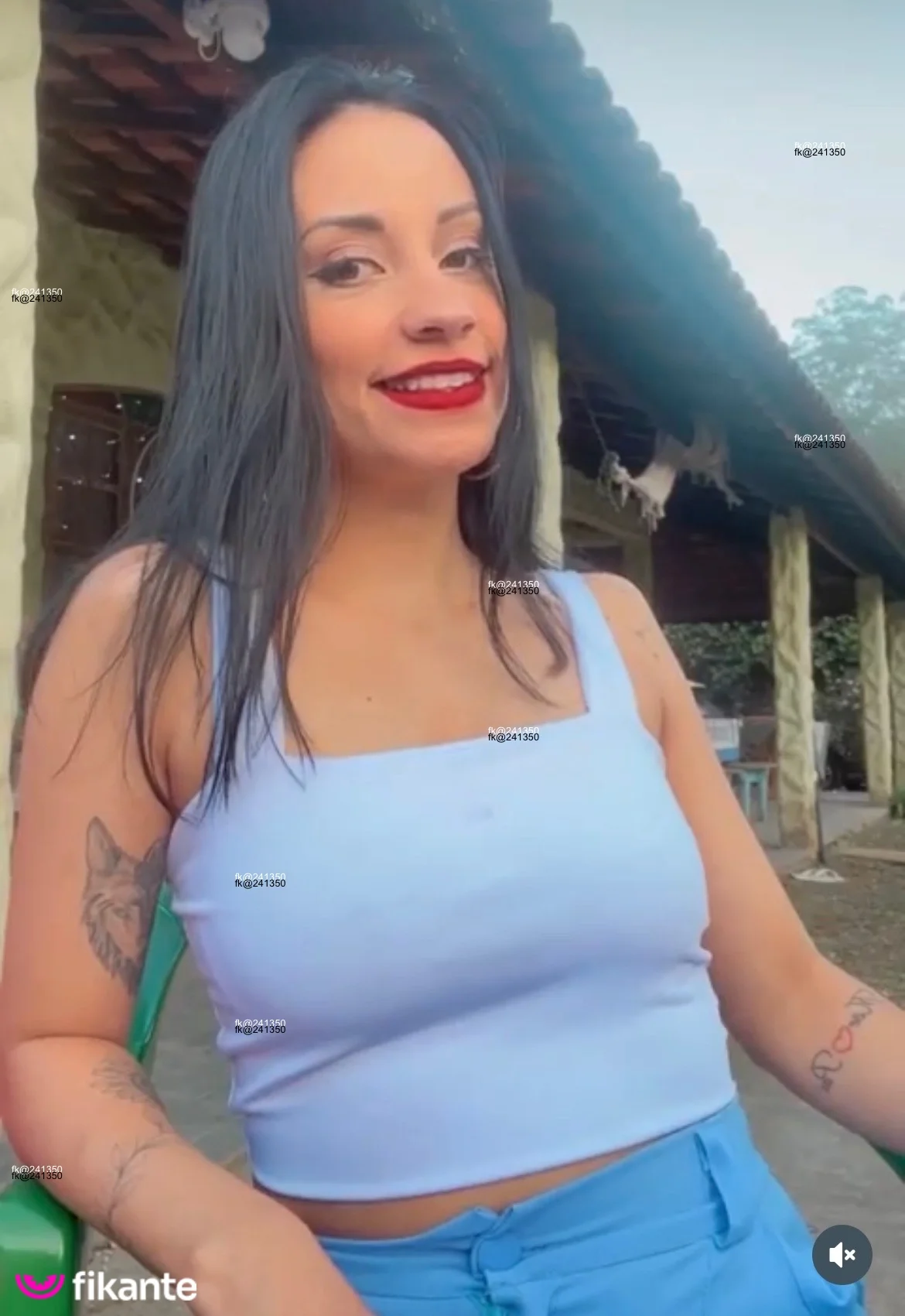 Meiguinha - foto no feed de sexo virtual