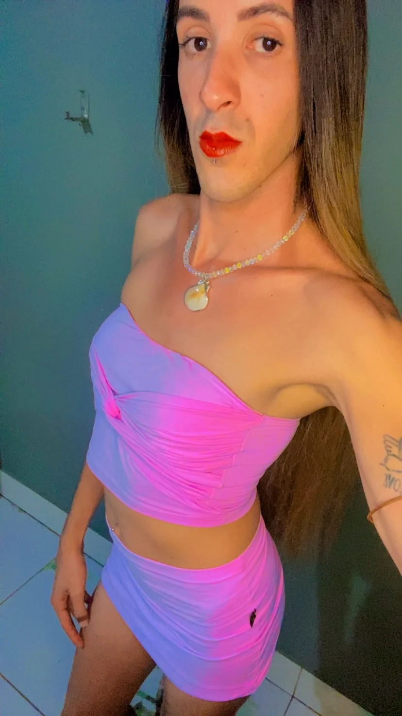 GG, acompanhante travesti em Goianésia