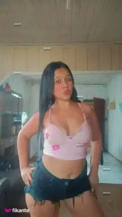 Yasmim eduarda de sousa - foto no feed de Marialva