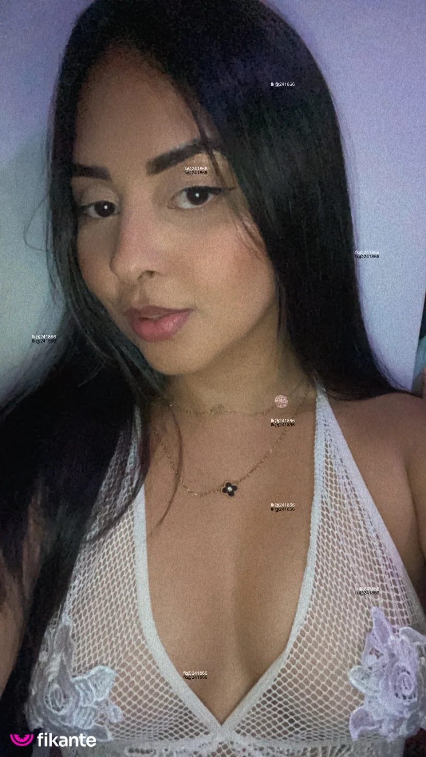 Isabela Souza - foto no feed de sexo virtual