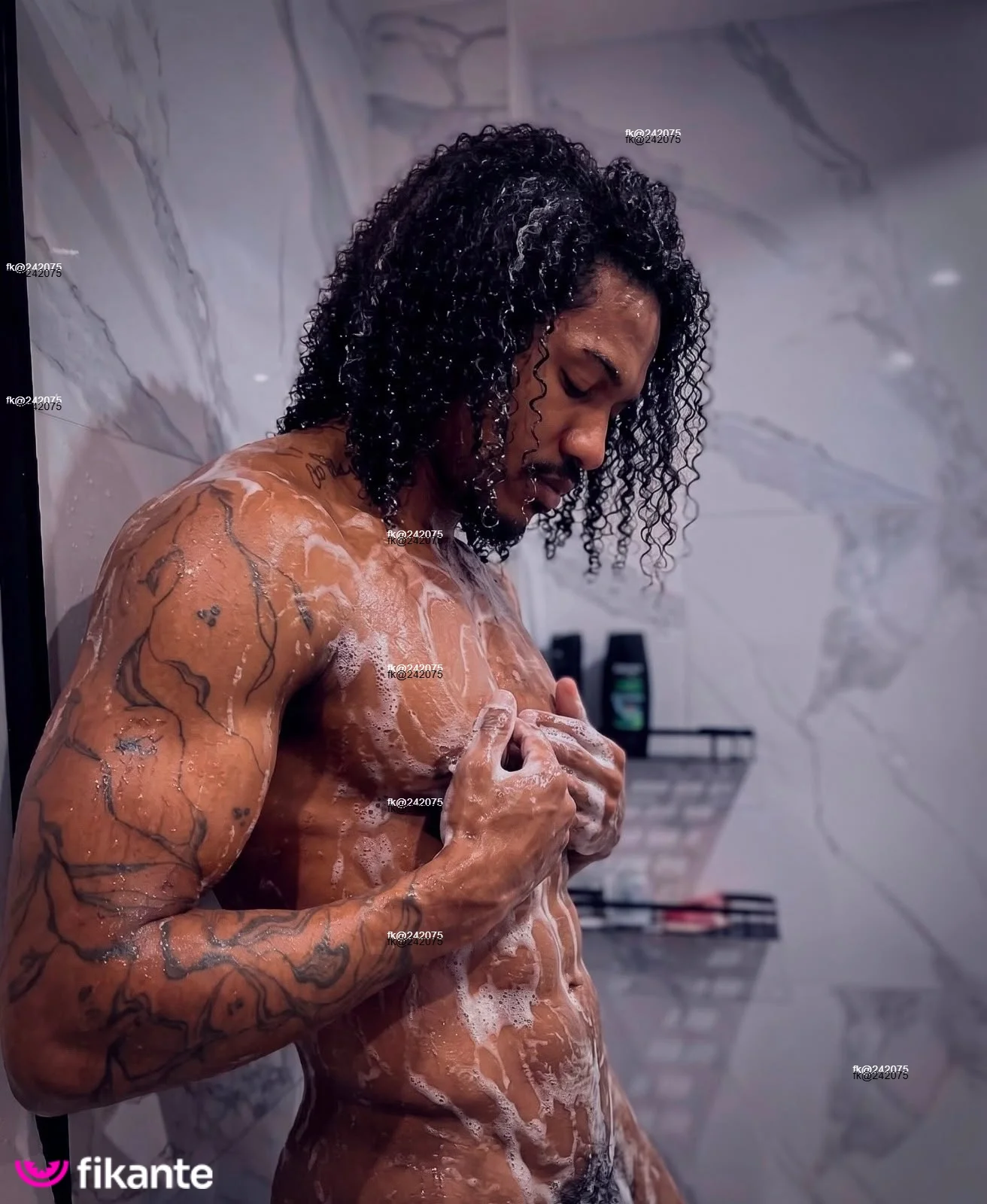 Souza - foto no feed de sexo virtual