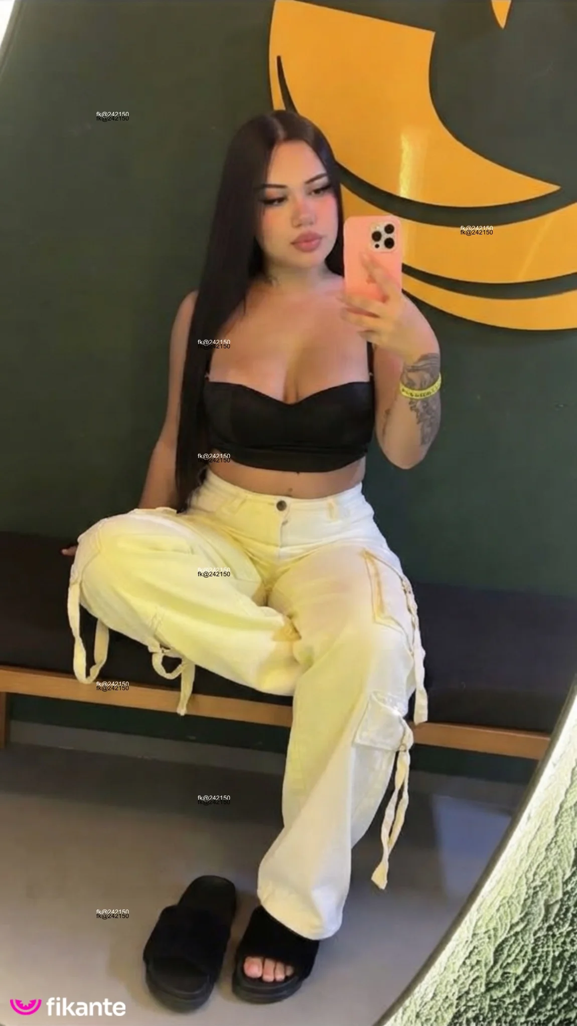 Karine mirelly - foto no feed de sexo virtual
