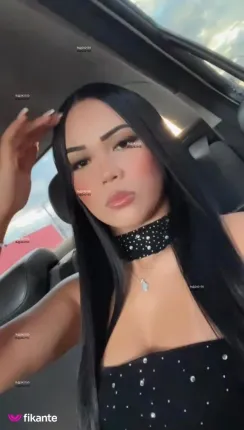 Karine mirelly - foto no feed de sexo virtual