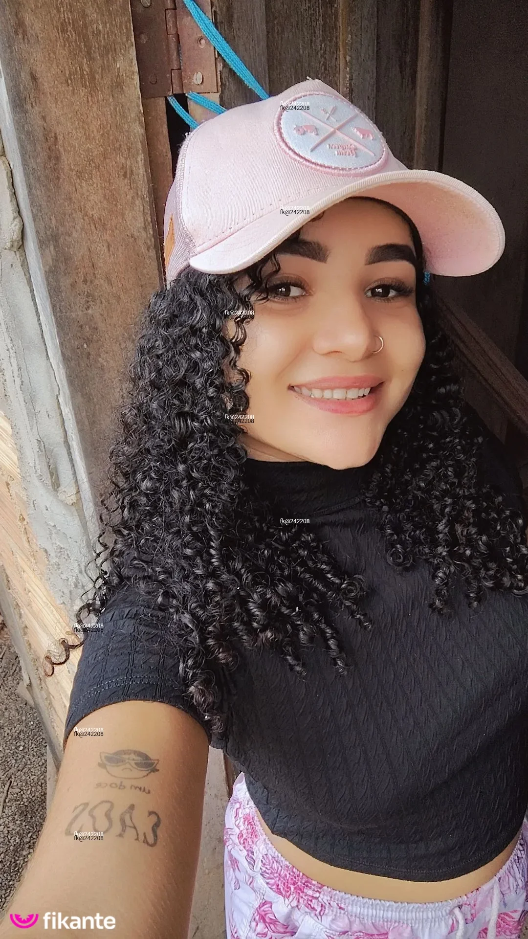 Cacheada - foto no feed de Rio Branco