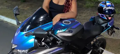 Foto profissional de Franciny
