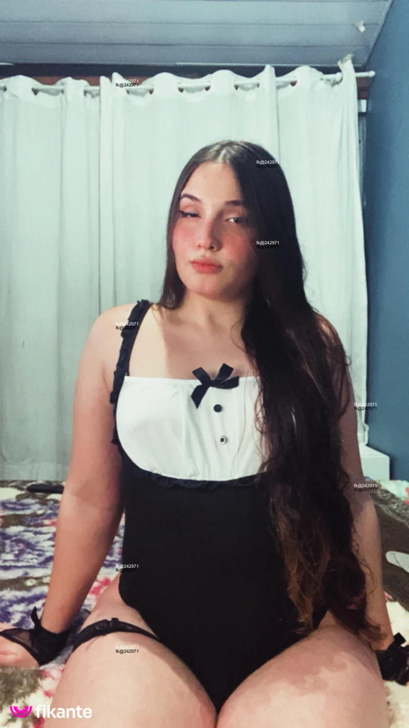 Vitória - foto no feed de sexo virtual