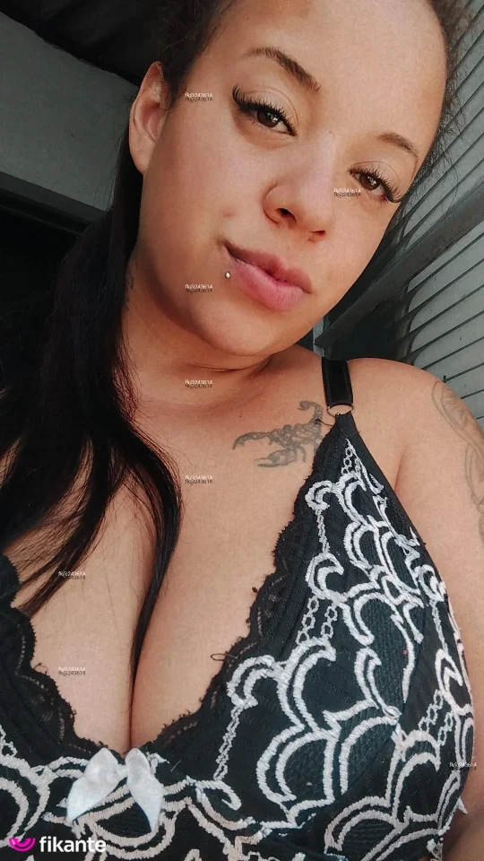 Foto de Morena tatuada