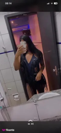 Letícia baiana - foto no feed de Paracatu