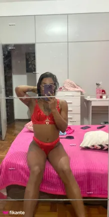Hillary Furtado - foto no feed de Ituiutaba