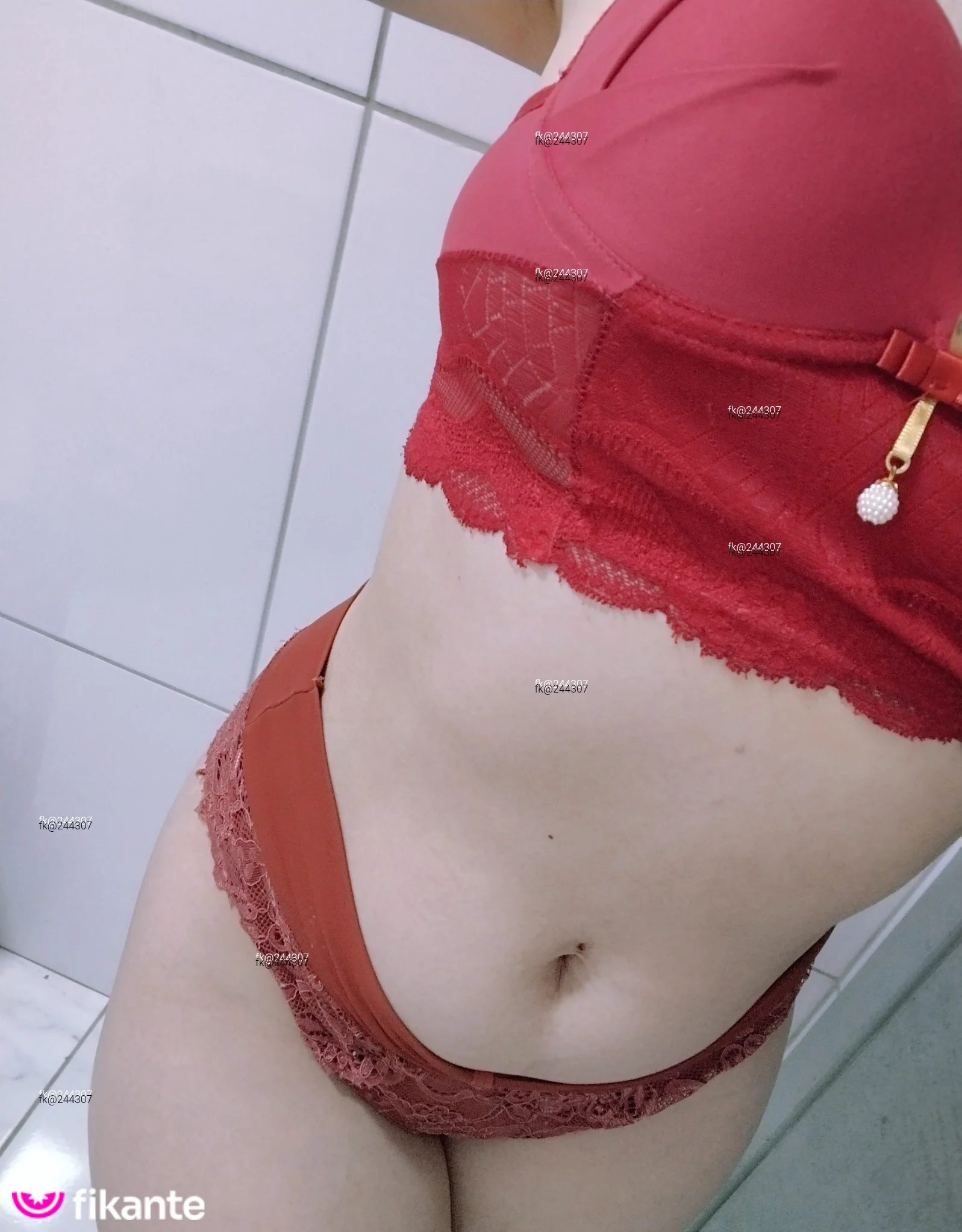 Mikaela - foto no feed de Pato Branco