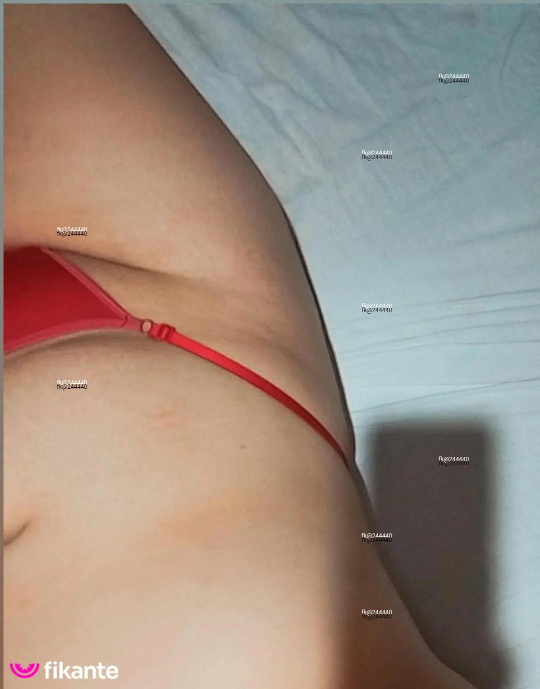 Raquel - foto no feed de Água Clara
