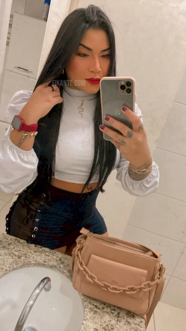 Yanka Carvalho - foto no feed de Barreiras
