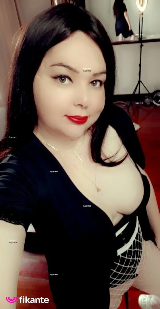 Larissa gomez - foto no feed de sexo virtual