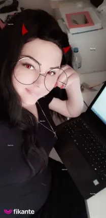 Lara cardoso - foto no feed de sexo virtual