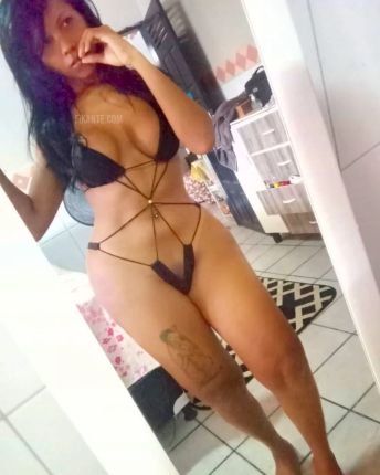 Ruby Kardenna - foto no feed de Mossoró