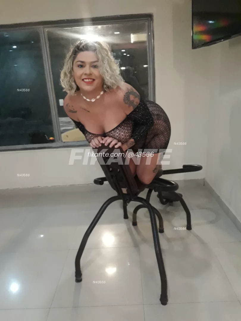 Ariella Miller - foto no feed de Cabo Frio