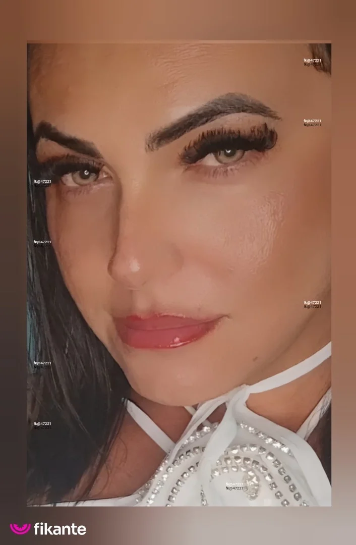 Leonna Andrade TSEXY - foto no feed de Sapé