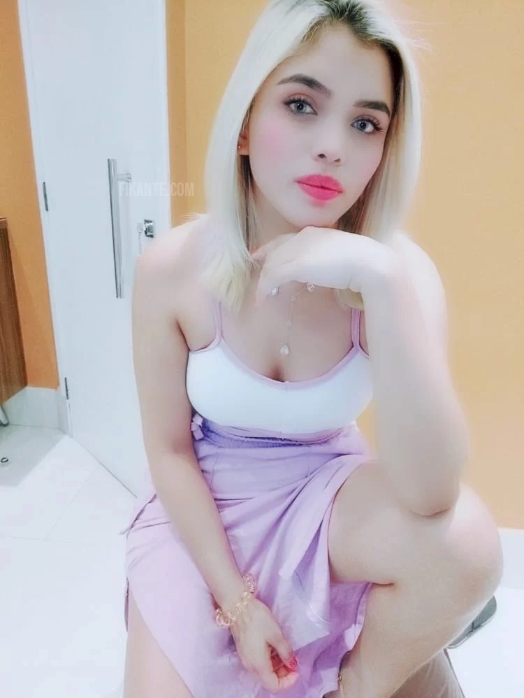 Sofia ninfetinha - foto no feed de Manaus