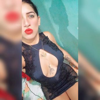 Morena tatuada - foto no feed de Ouro Preto do Oeste