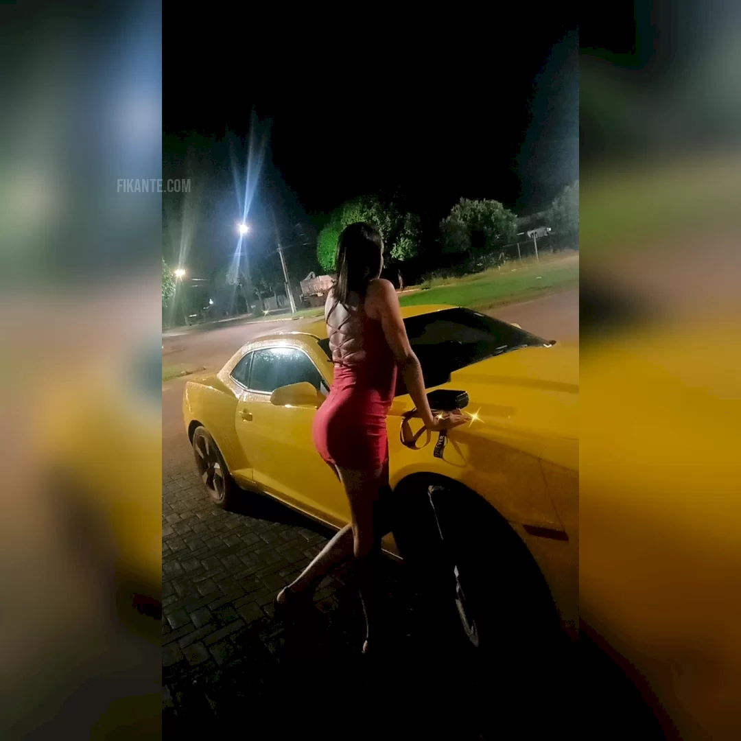 Morena tatuada - foto no feed de Ouro Preto do Oeste