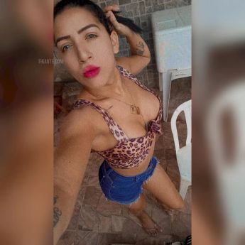 Morena tatuada - foto no feed de Ouro Preto do Oeste