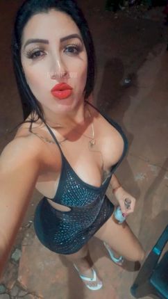 Morena tatuada - foto no feed de Ouro Preto do Oeste