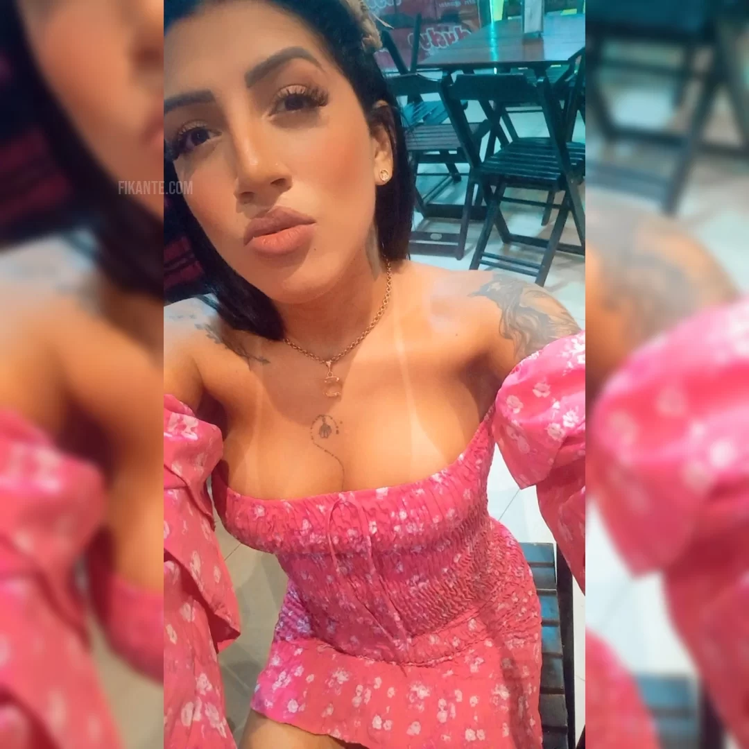 Morena tatuada - foto no feed de Ouro Preto do Oeste