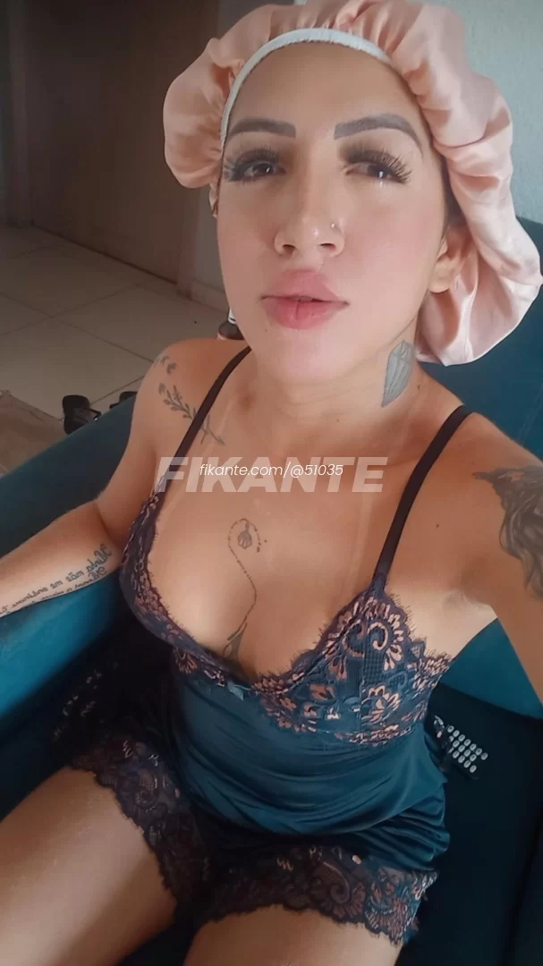 Morena tatuada - foto no feed de Ouro Preto do Oeste