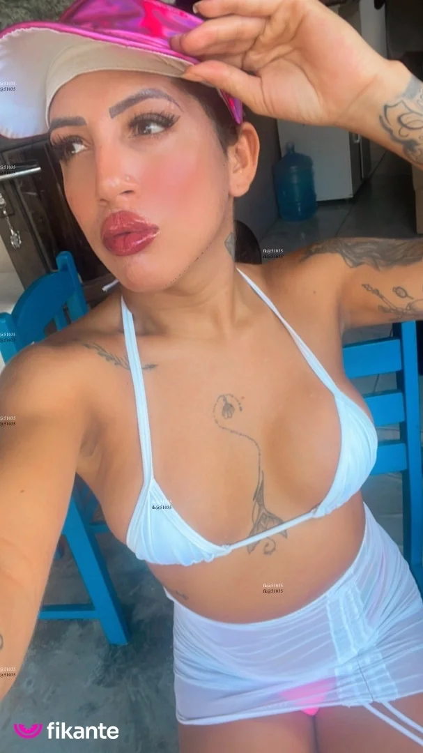 Morena tatuada - foto no feed de Ouro Preto do Oeste