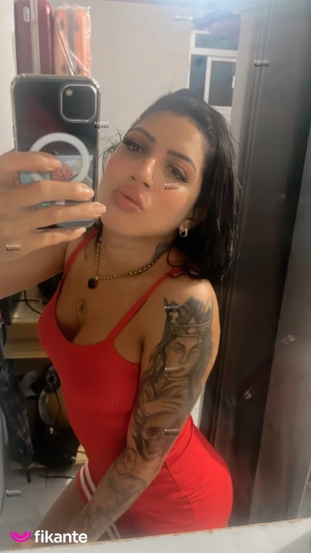 Morena tatuada - foto no feed de Ouro Preto do Oeste