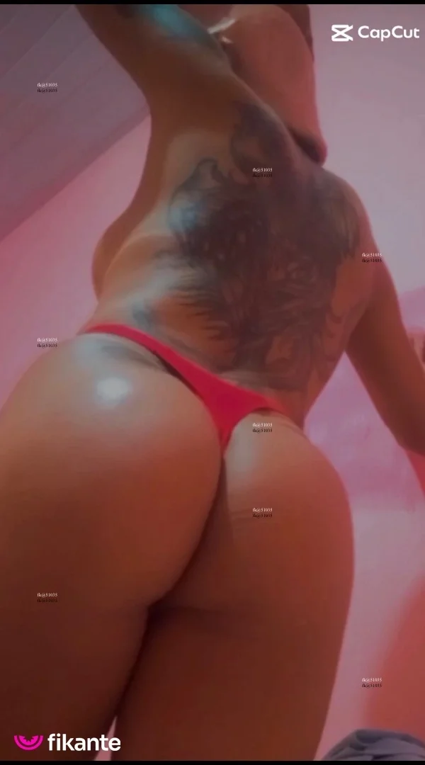Morena tatuada - foto no feed de Ouro Preto do Oeste